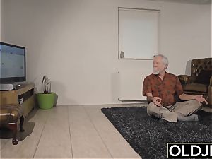 teen Interrupts grandfather from Yoga And deep throats his cock